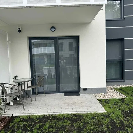 Apartment 2 Pokojowy Z Ogrodkiem W Warszawie *