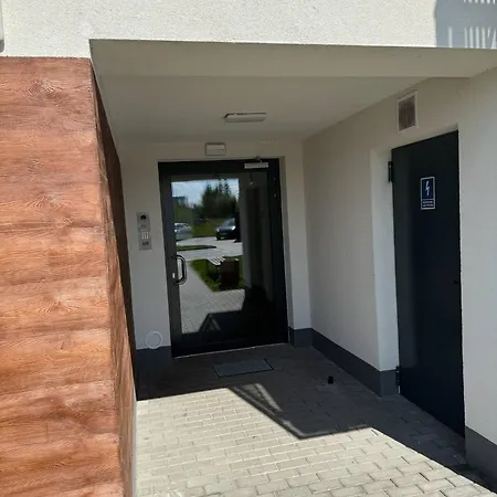 2 Pokojowy Z Ogrodkiem W Warszawie Warsaw