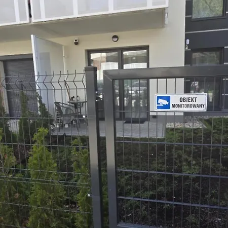 2 Pokojowy Z Ogrodkiem W Warszawie * Warsaw