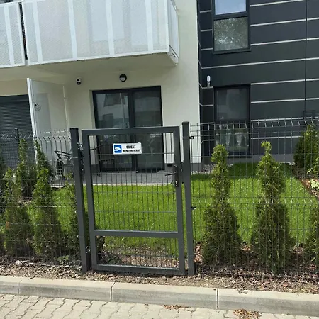 2 Pokojowy Z Ogrodkiem W Warszawie Apartment Warsaw